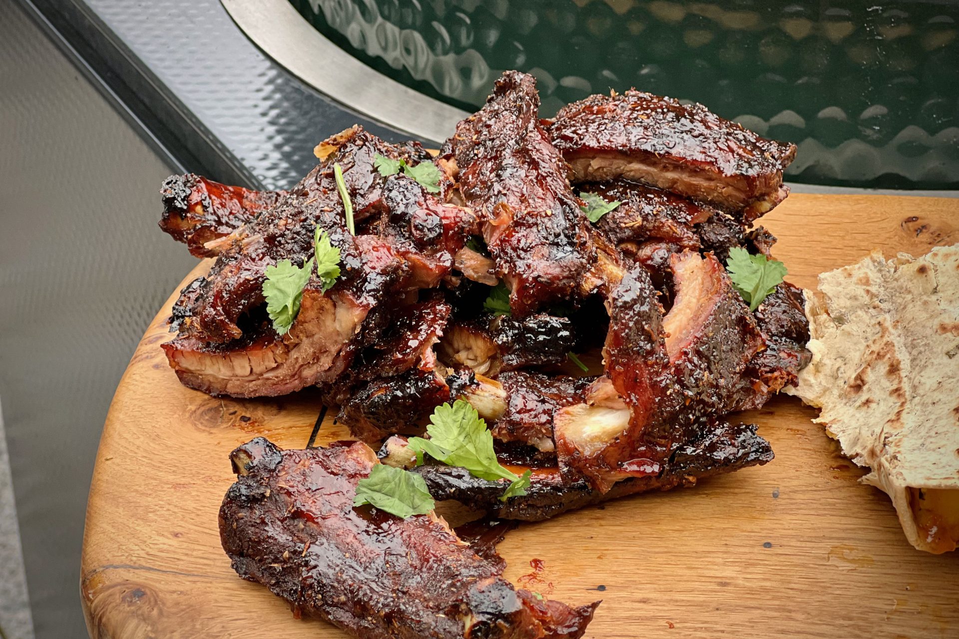Babybacks with Indian BBQ sauce